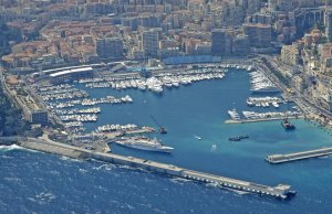 18 x 5 Meter Liegeplatz Hercules Yachthafen Monaco Zu Verkaufen