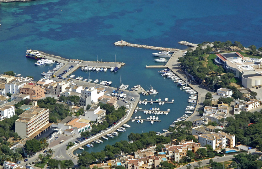 Real Club Nautico Porto Petro Yachthafen - Yachthafen Liegeplätz Real Club Nautico Porto Petro Yachthafen - Yachthafen Liegeplätz
